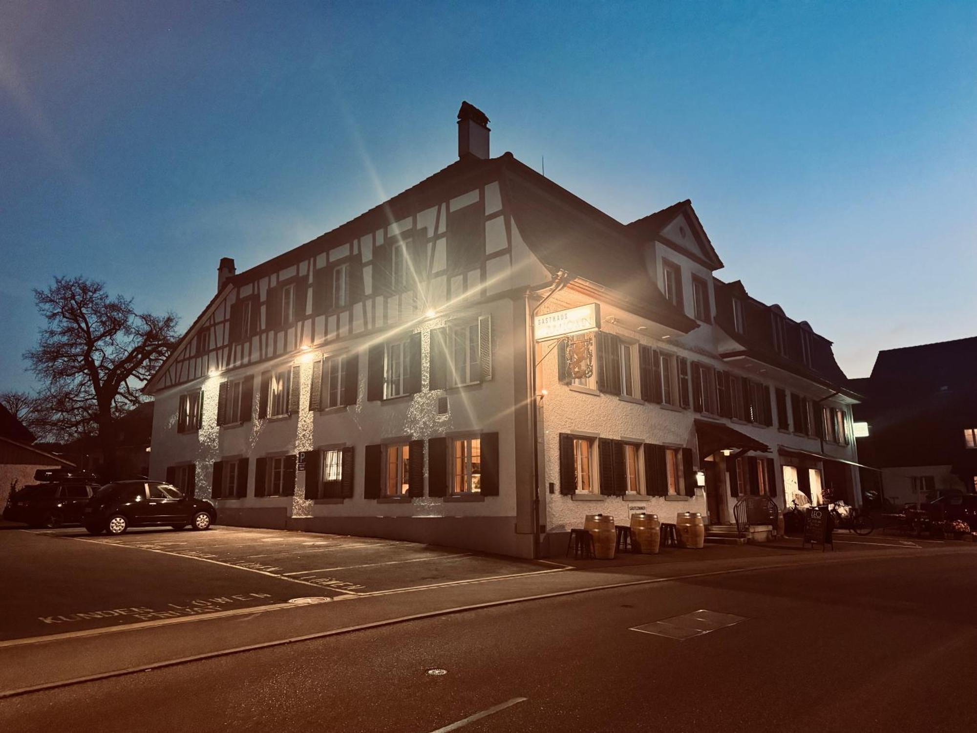 Gasthaus Zum Loewen Neftenbach Eksteriør bilde